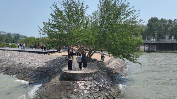 旺源配资 5月1-3日淮安洪泽各景区接待游客46.3万人次